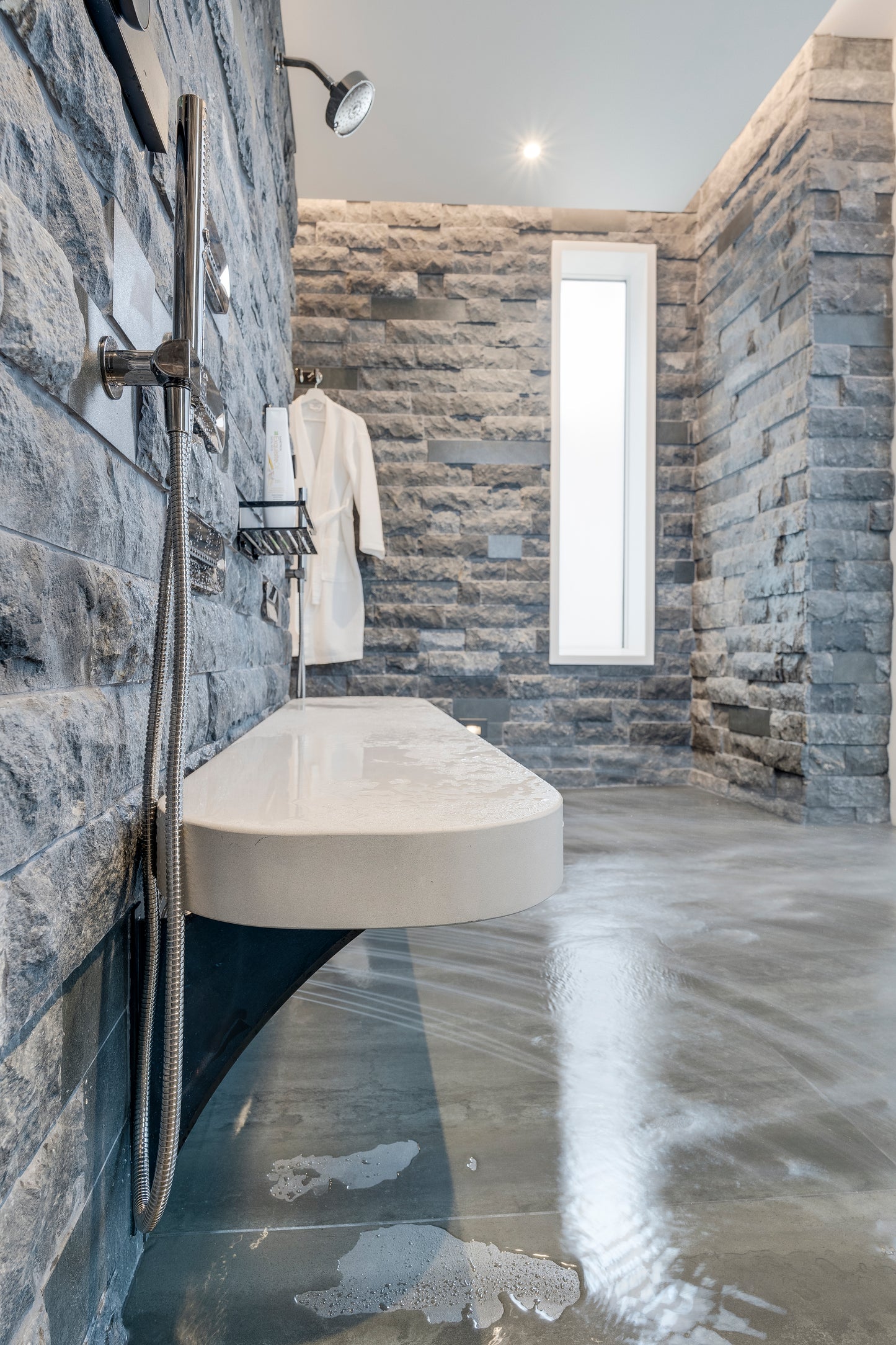 Brushed Brackets System